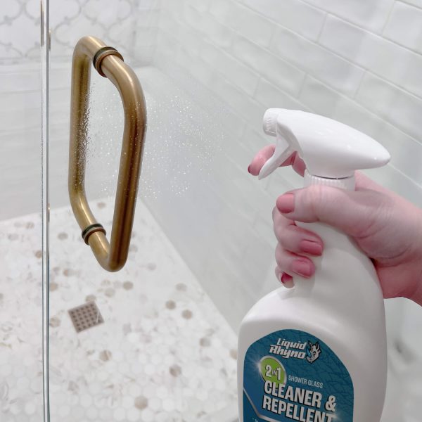 3st image of 2-in-1 Shower Glass Cleaner + Repellent